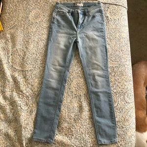 Free People light wash skinny jeans